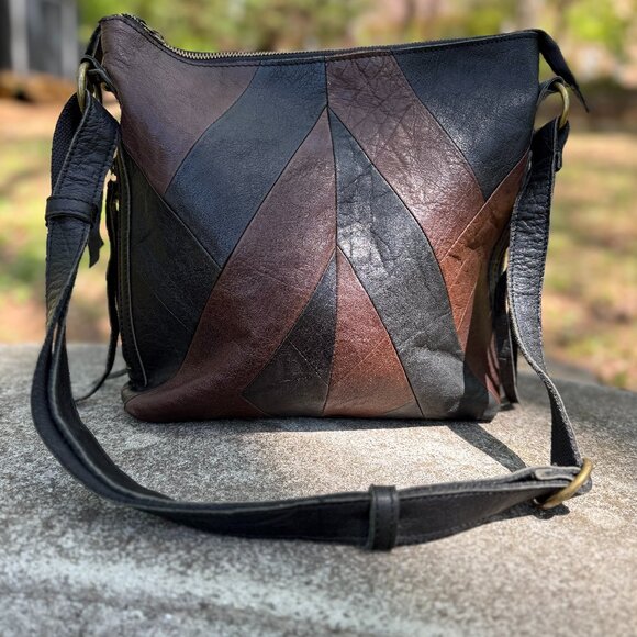 Lucky Brand Leather Crossbody Bag with Gold Hardware - Picture 1 of 6